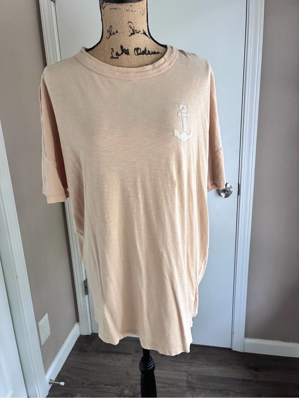 aerie Women's Short-Sleeve Anchor Tee in Light Beige